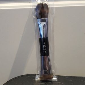 Younique Contour Brush